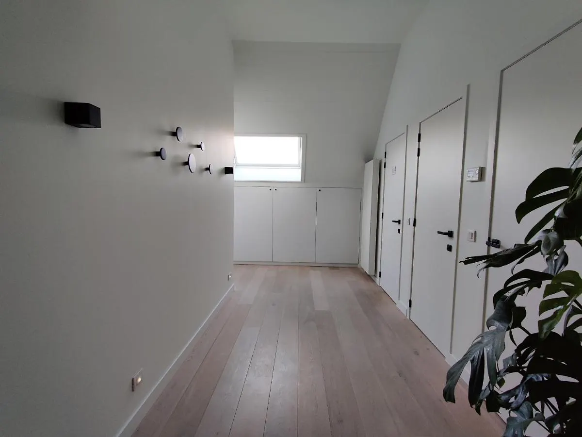 Beautiful 3-Bedroom - 3-Bathroom Appartment Pendula Bruggy 0*,