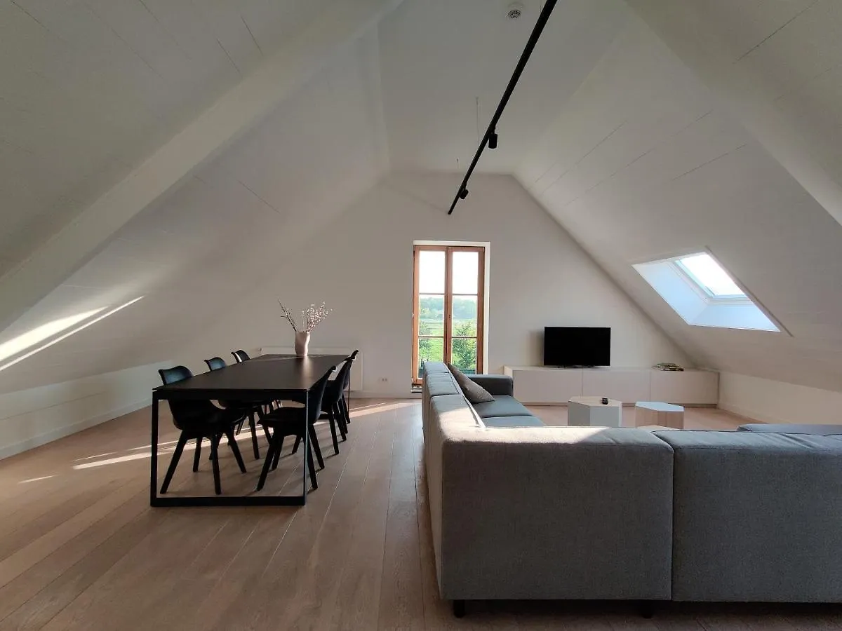 Beautiful 3-Bedroom - 3-Bathroom Appartment Pendula Bruggy Apartmán